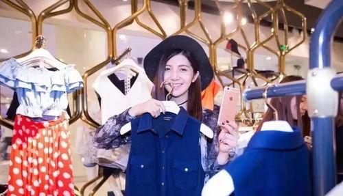 佛山网红吃瓜主播,揭秘幕后故事,带你领略直播魅力 第1张 佛山网红吃瓜主播,揭秘幕后故事,带你领略直播魅力 第1张